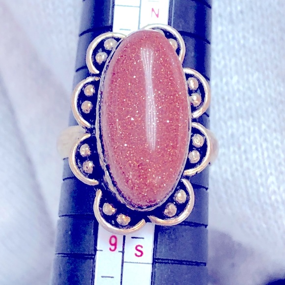 Funky Vintage Ring - Picture 6 of 7